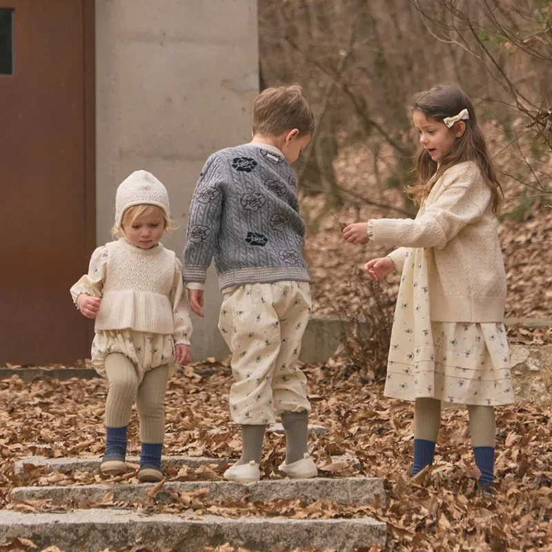 Children's Clothing 2026 Fall Winter Pink Printed Fashion Hollow Out Loose Kids Knitted Cardigan Wool Cotton Warm Travel Sweater
