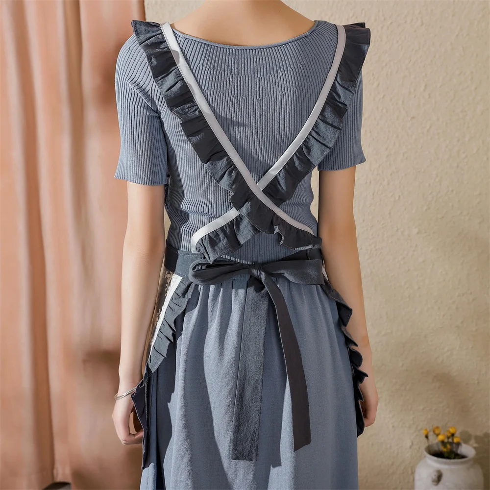 Korean Style Sleeveless Embroidered Apron Women Princess Vest Home Kitchen Working Waist Dress