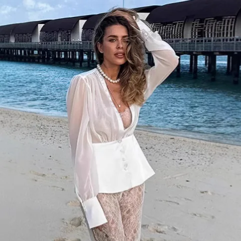 

Летние модные блузки с длинным рукавом и V-образным вырезом, сексуальные топы для женщин, элегантные повседневные уличные блузы 2026 года, новые прозрачные блузки с пэчворком для женщин