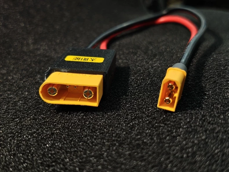 SDC Plug To XT60 Male Solar Panel Charging Cable 30V 400W for DJI POWER 1000 Mini Power Bank Battery Adapter Wire view 2