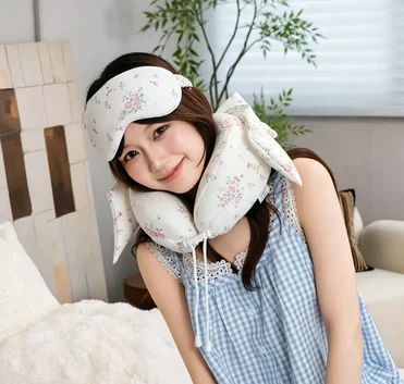 Popular Korean Affordable alternative to premium brands eye mask （gift box packaging)