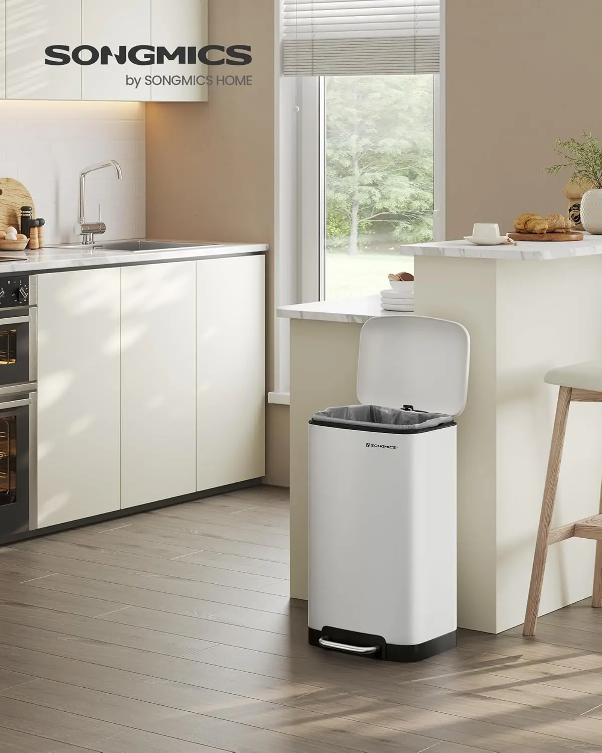 Cubo de Basura para Cocina, 30 L, Cubo de Pedal de Acero con Tapa y Cubo Interior, Cierre Suave, Blanco LTB01W