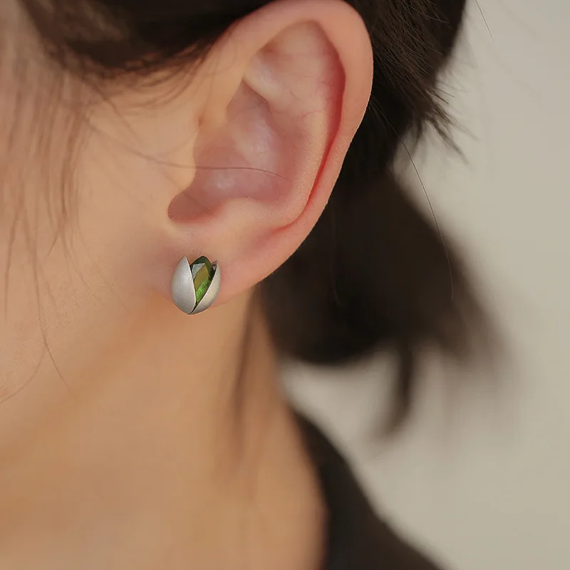1 Pair of Elegant Pistachio Earrings Women Versatile Paired with Synthetic Zirconia Earrings for All Seasons Suitable Daily Wear