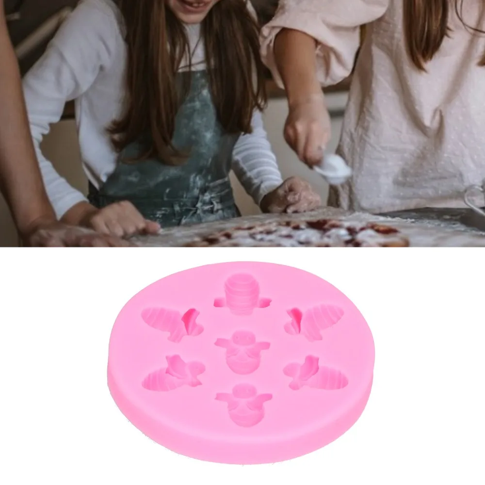 Food Grade Silicone Bee Shaped Cake Mold Non-Stick Six Cavity Silicone Cake Mold DIY Craft Bee Design Chocolate Dessert Mold