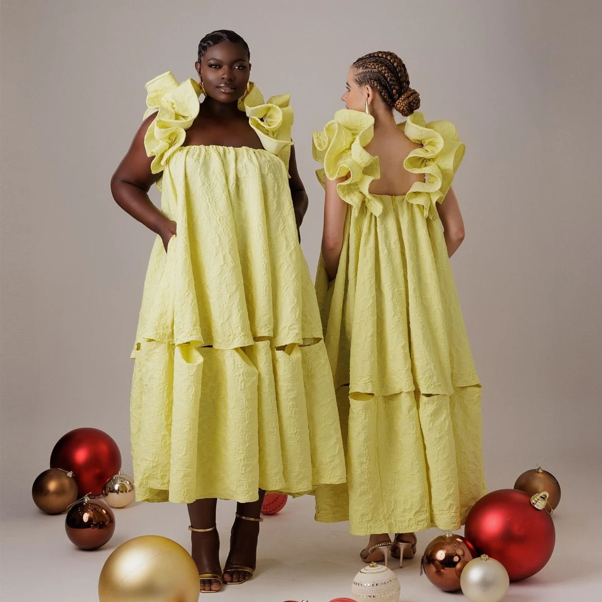 

Gorgeous A Line Prom Dress Ruffles Halter Backless Evening Gowns Tea Length Girls Cocktail Party Dress