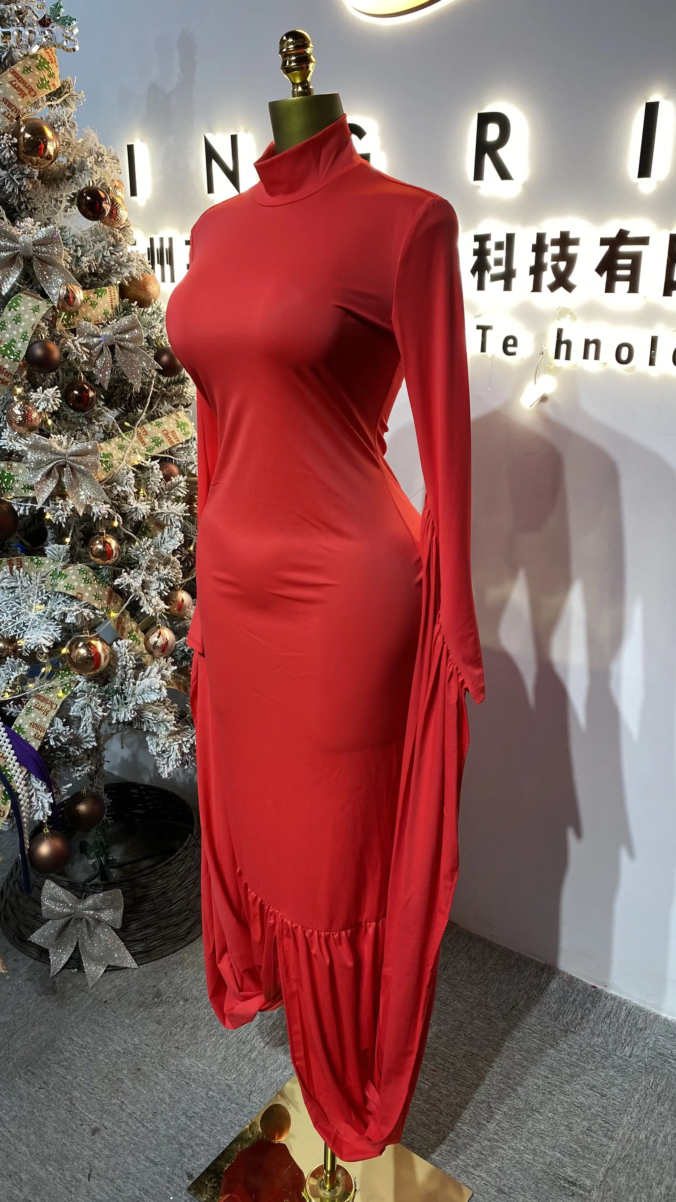 Fashionable French-style high-neck patchwork red maxi dress, chic evening wear, elegant long-sleeved dress-GZXX157