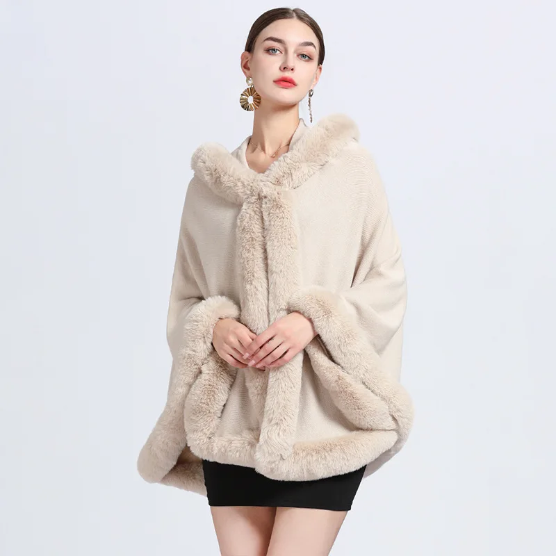 Women Winter Loose Poncho Overcoat Big Pendulum Cape Faux Fur Collar Cloak Batwing Sleeves Out Streetwear Shawl Coat With Hat