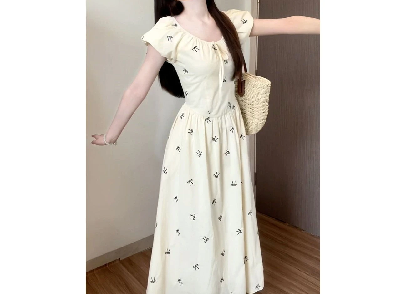 여성을위한 퍼프 슬리브 허리 타이와 프랑스 차 드레스 2025 여름 꽃 미디 드레스