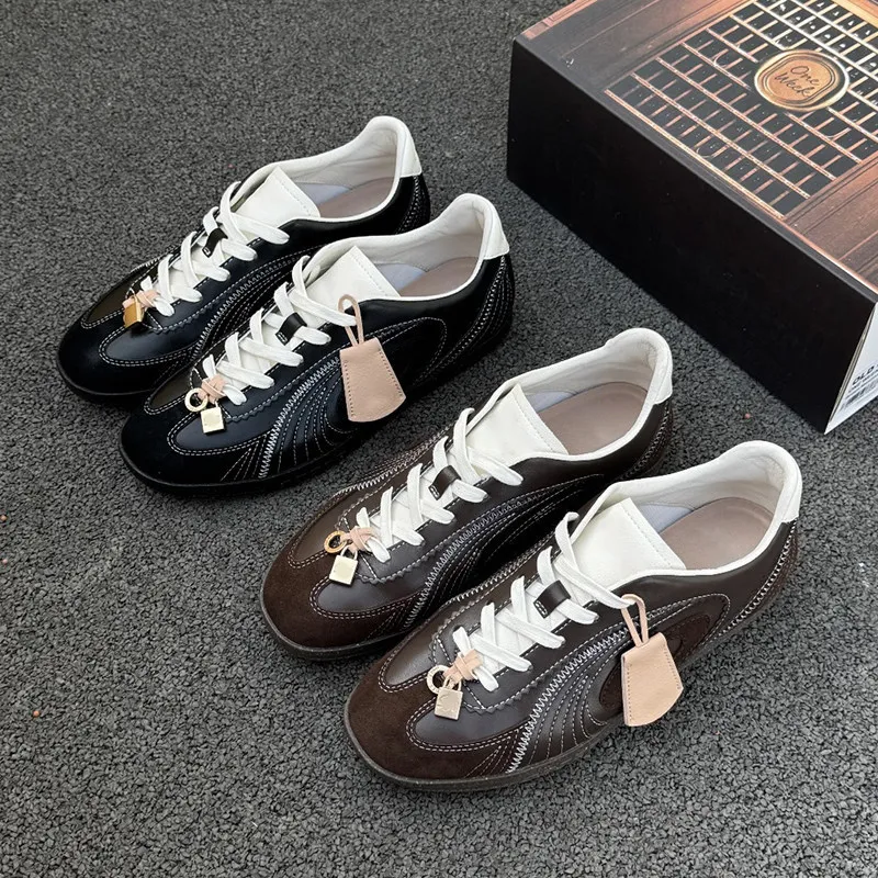 Trendy Couple Sneakers 2026 Autumn New Style Breathable Flat Bottom Versatile Sport Casual Color Block Agan Women's Flat Shoes