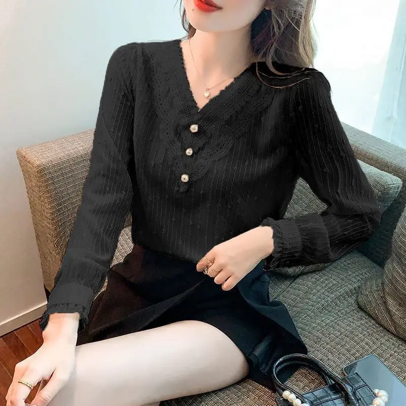 Lace V-neck Base Shirt for Women Spring New Style Autumn and Winter Stylish Interior Small Shirt Chiffon Fashion Top for Women
