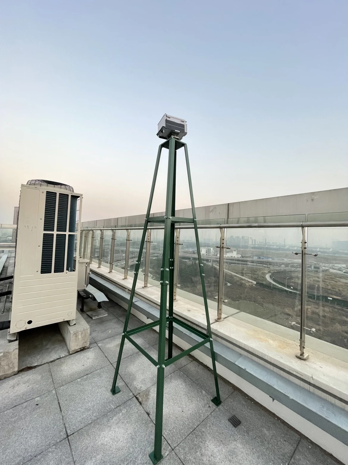 SLR Building Construction Photography Large Span Delay Photography 4K 6K Raw Long Time Delay Photography ricarica solare