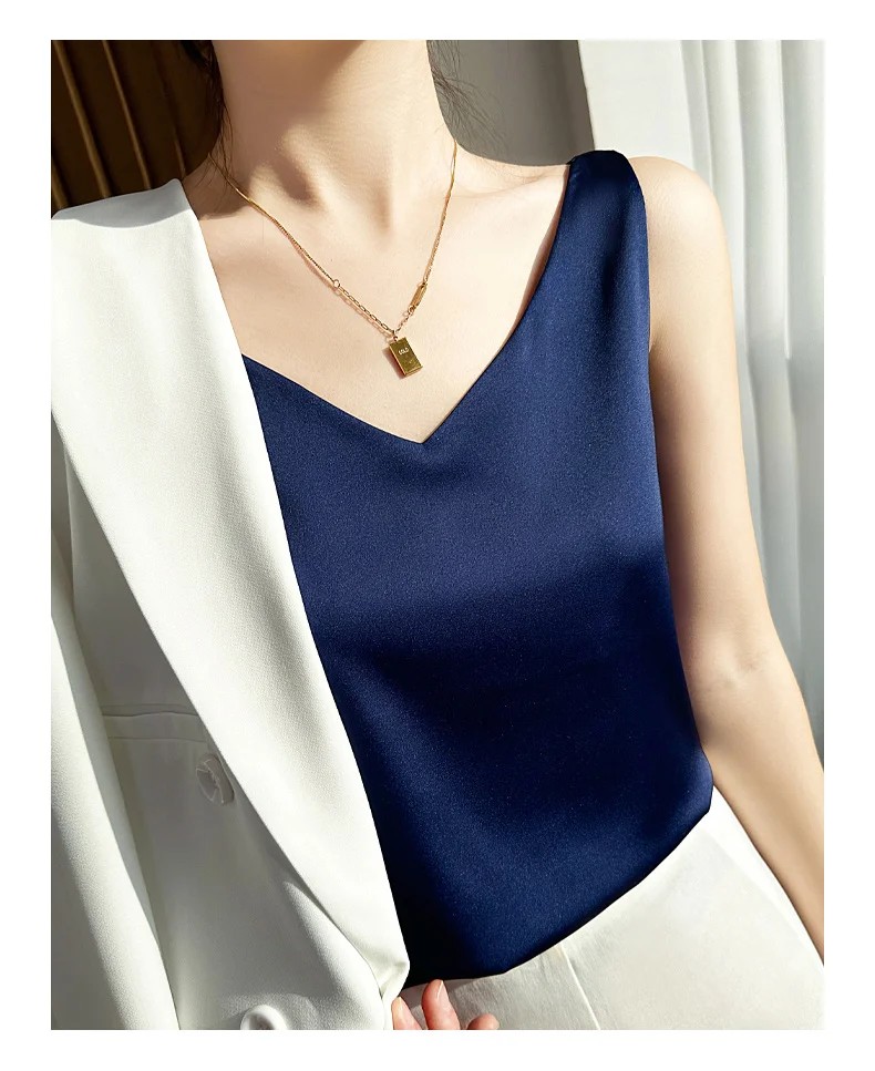 Seidensatin-Damen-Tanktop mit doppelter Schulterpartie, V-Ausschnitt, ärmelloses Top, T-Shirt, elegantes Crop-Top, solide, lässig, Basic, 2025, Sommer – Detail 24