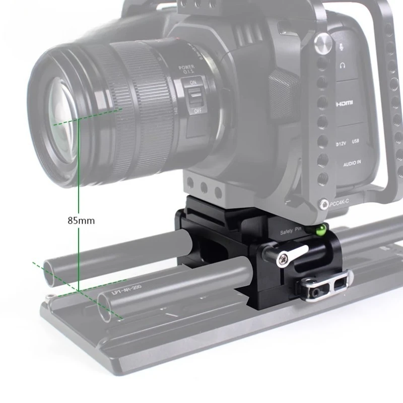 Photographic equipment, camera accessories, camera dovetail quick-loading base