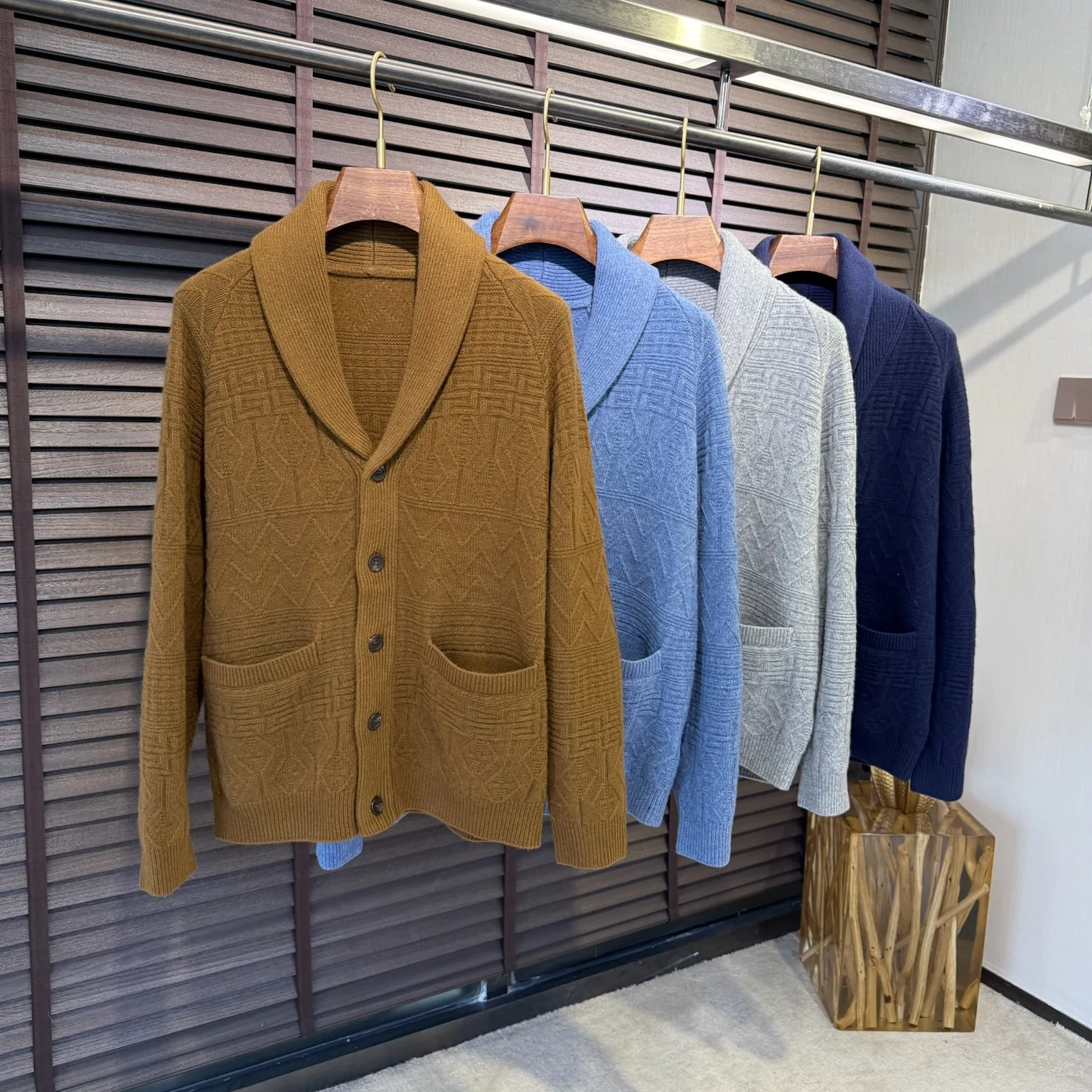 

BC Italy 25aw wool cashmere casual old money wind knitted cardigan sweater