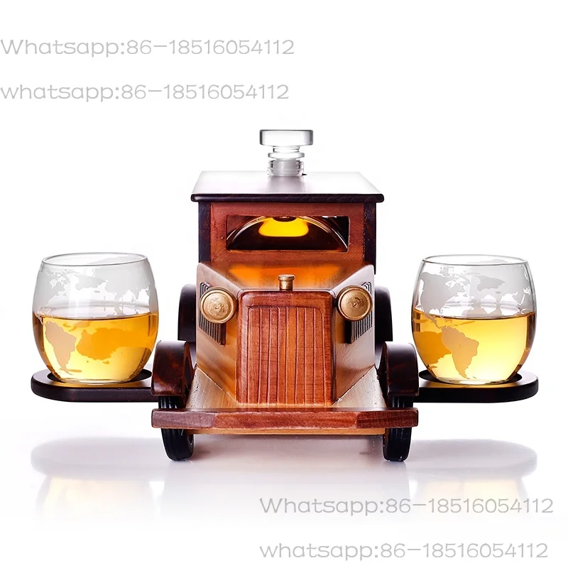 1000ml New Design Unique Single Glass Alcohol Bottle Decanter With Wooden Base Car Shaped Glass Whisky Decanter