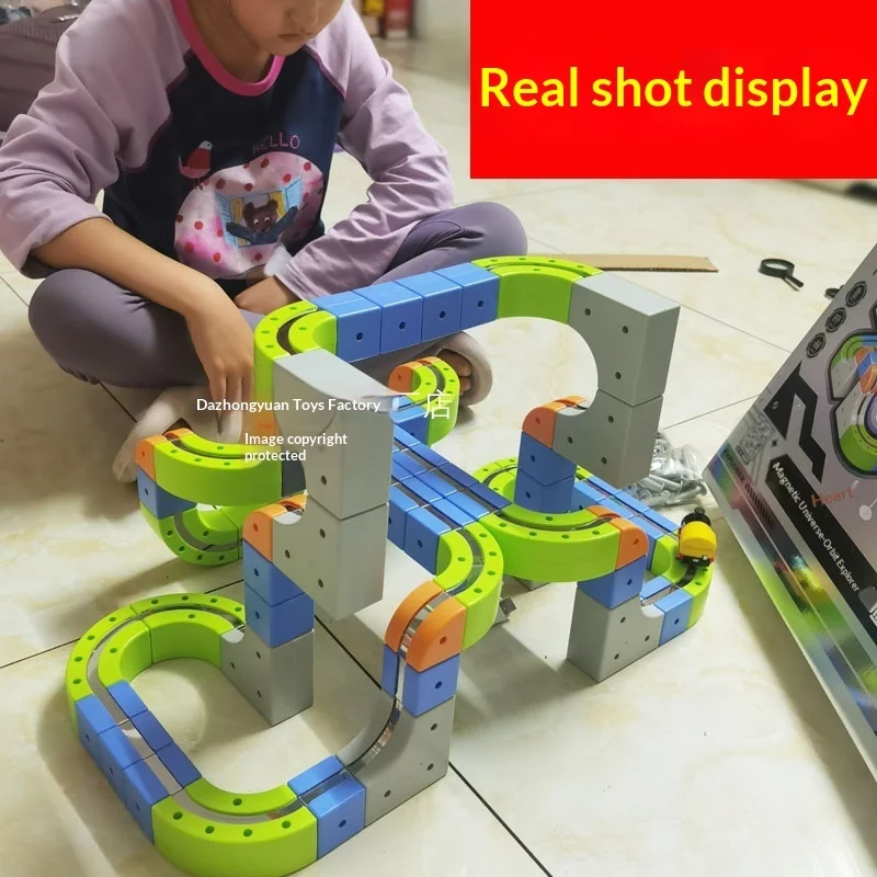 Mise à niveau d'interface de voiture ferroviaire de construction magnétique classique-jouet de construction éducatif STEM pour les enfants, cadeau d'apprentissage du développement