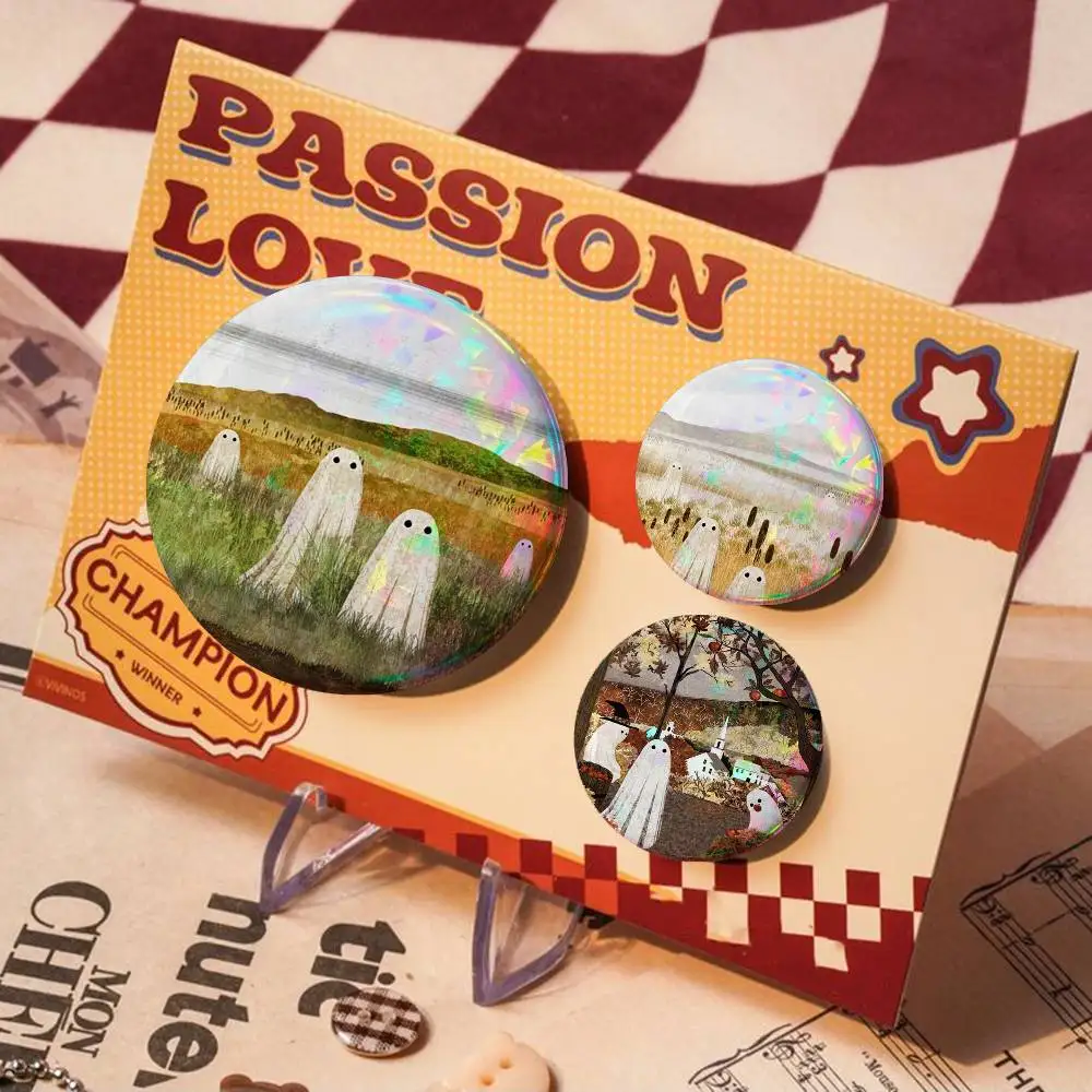 Cute Ghost For Badge Personalized Custom Laser Reflective Badge Hologram Metal Enamel Pin Brooch Souvenir Gift