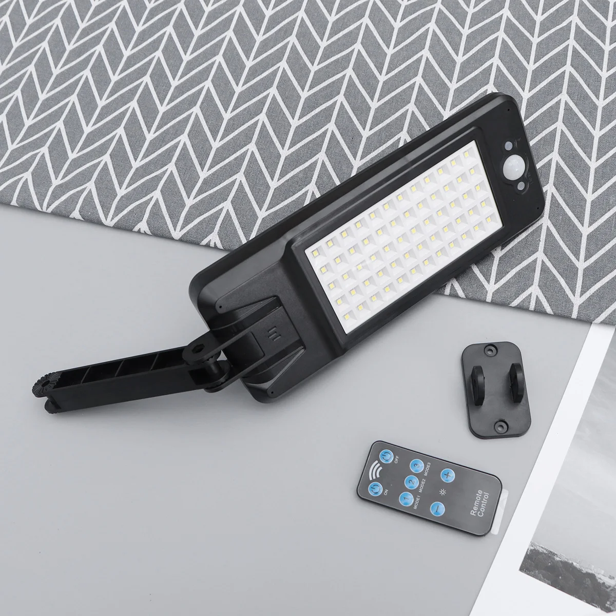 

Outdoor Solar Wall Light 60 LED Black Waterproof IP65 Decorative Garden Corridor Path Solar Powered Bulb Light