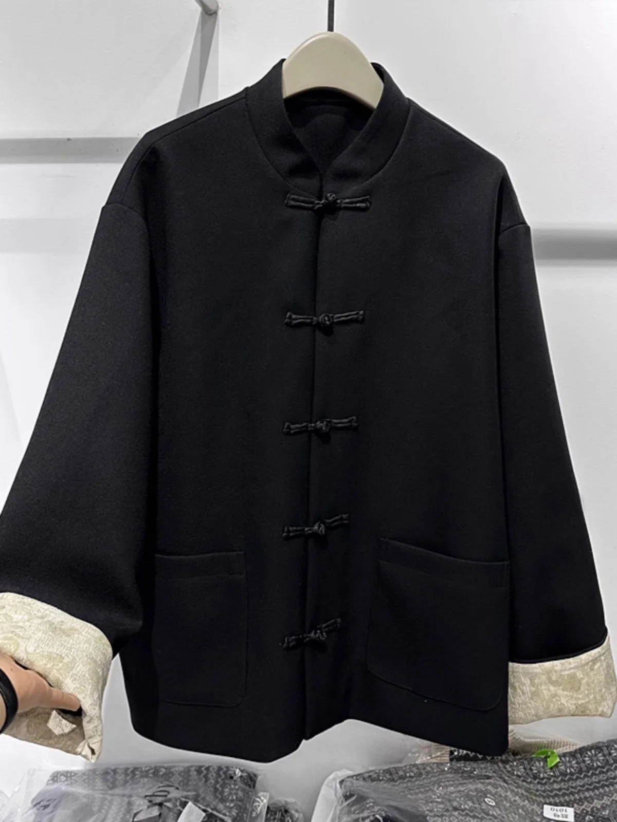 

Extra Large 300 Pou Spring Autumn Wide Version New Chinese Sle Design Button Svel Jaet for Men And Women