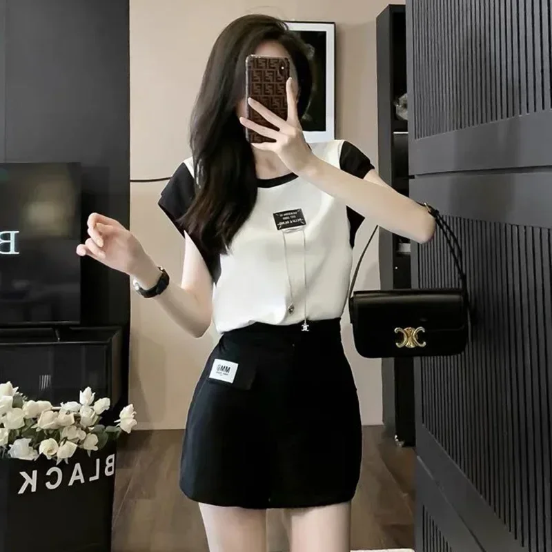 Athleisure Fashion Matching Sets Fashion Patchwork O-neck Short Sleeve Two-piece Suit Summer Casual Pleated Pullover Short Sets