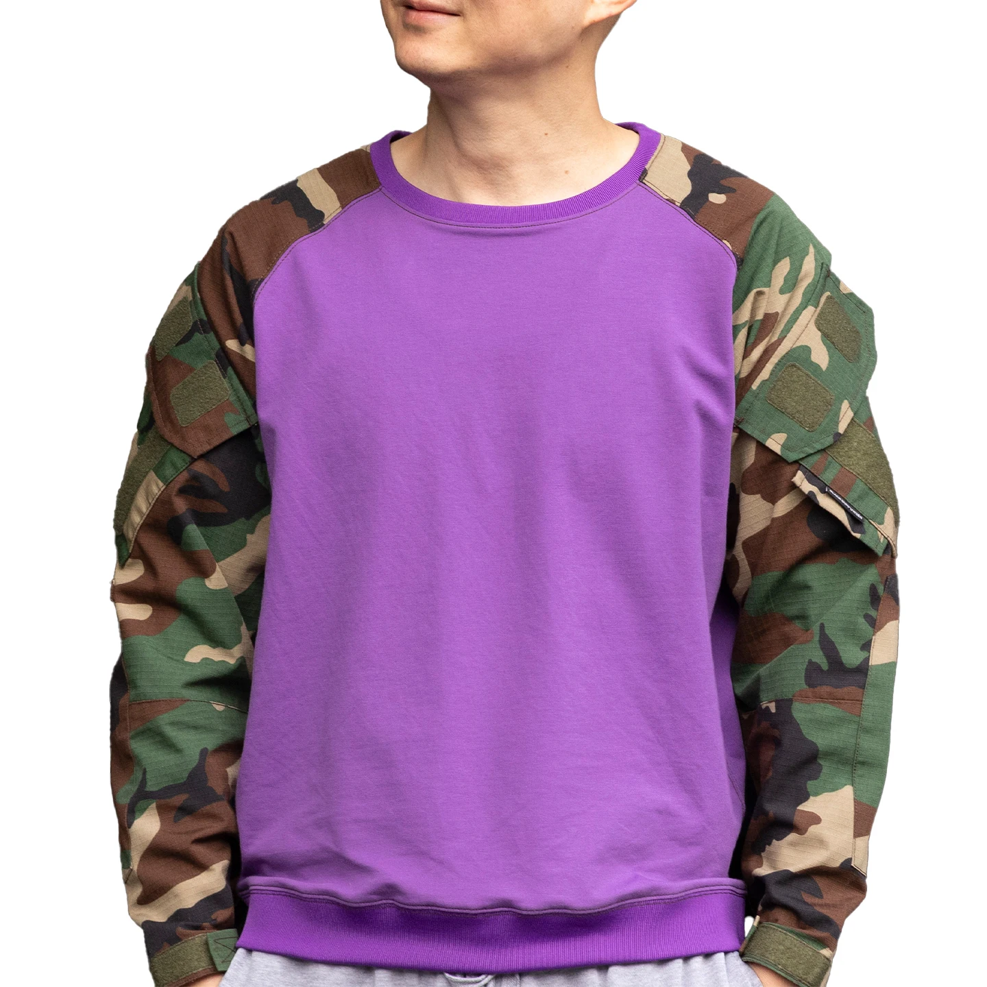 Men's Tactical Pullover Sweatshirt with Four-Tone Camouflage and Trendy Purple Accents | Military Fans' Loose-Fitting Military-Style Crew Neck Shirt