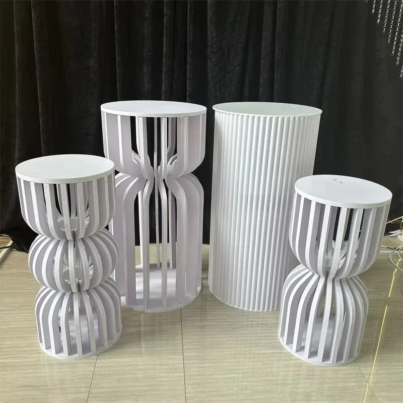High-quality Round Cake Base for Wedding Decoration, Core Color Available Flower Stand