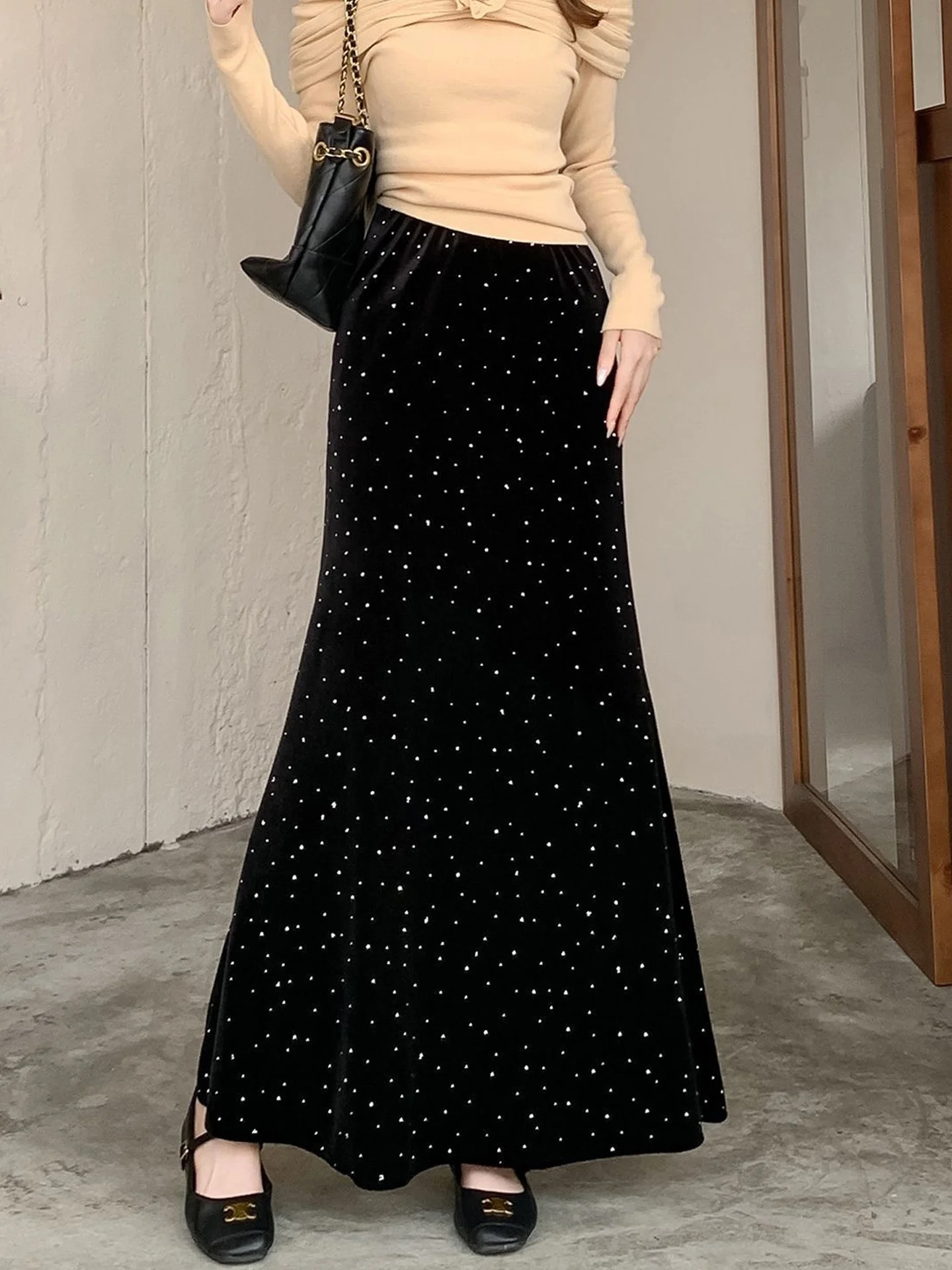 Gold Velvet A-Line  Skirt Women's High Waist Heavy Embroidery Slim Fit Long Fish Tail Skirt Trendy Commute Style Skirt