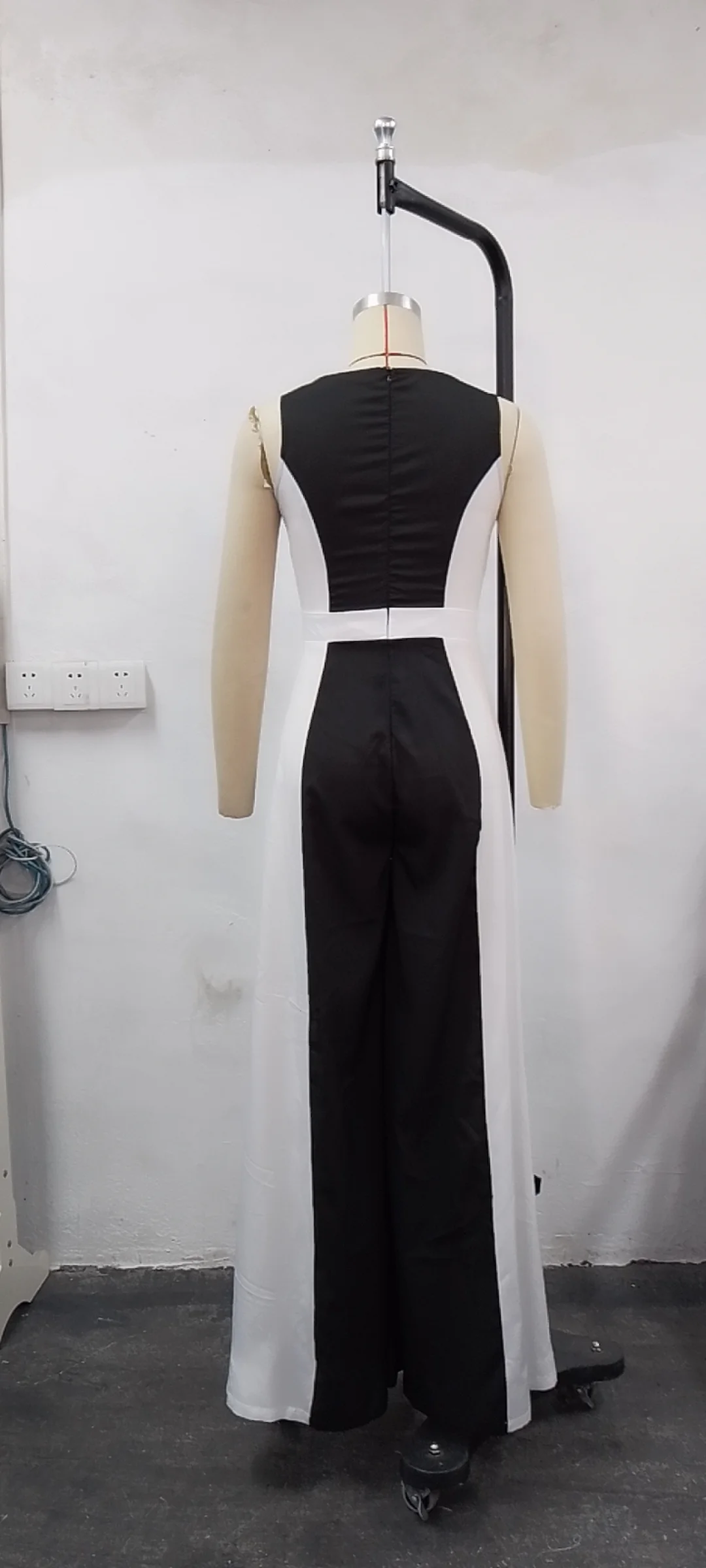 Elegant Work Office Lady Jumpsuit for Women 2023 Colorblock Sleeveless V-Neck Wide Leg Jumpsuit Without Belt