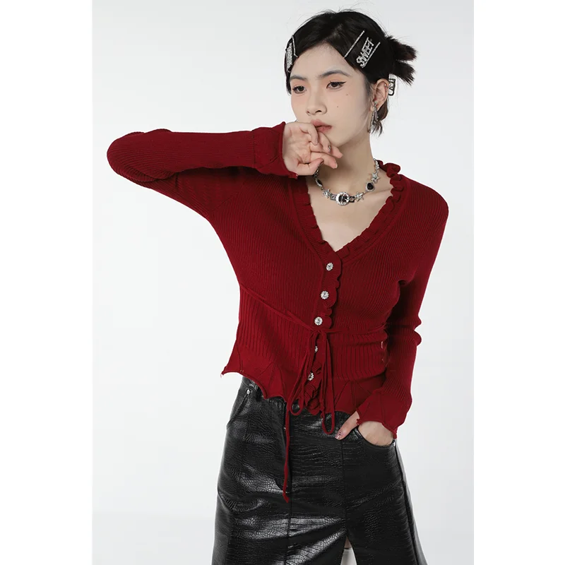 2023 Women\'s Clothes Red  V-neck Sweater French Vintage Spring Design Mature Female Knitting Slim Fit Long Sleeves Tops Cardigan