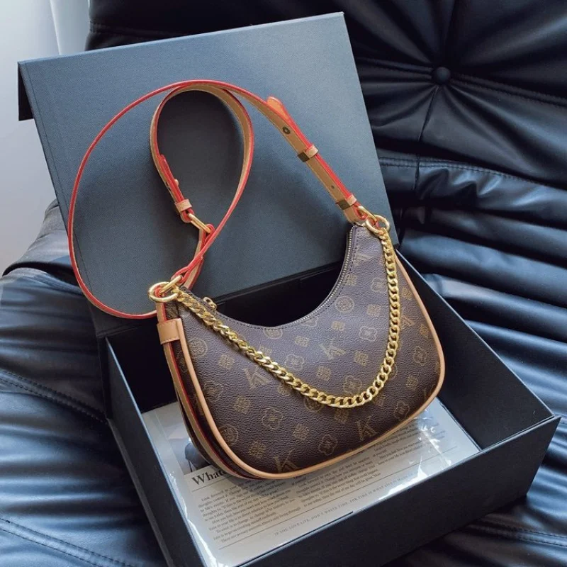 

Classic Tote Bags For Ladies By Famous Designer, Elegant Leather Exterior And Roomy Compartment, Perfect For Office Or Leisure