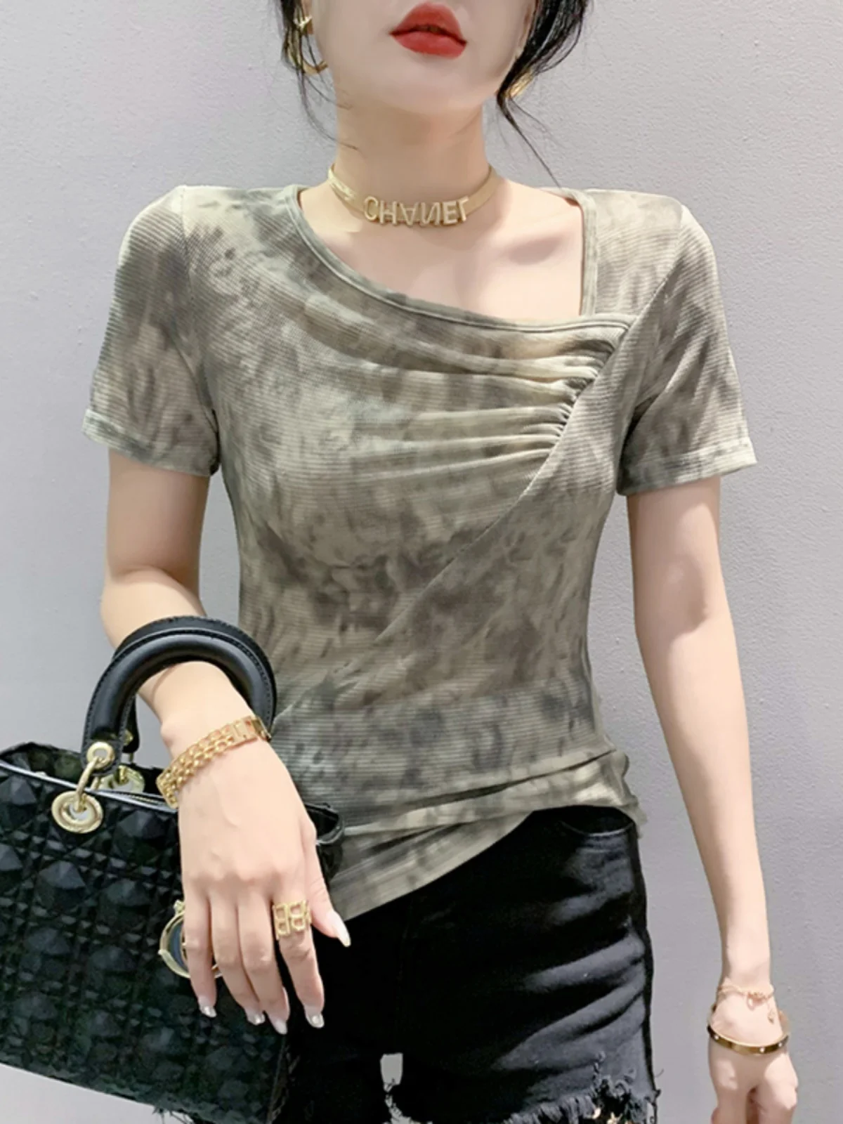 Summer New Sle Women's Slim Fit ort Sve T-irt Ele Slant Collar Casual Print Streetwear V-ne Regular Length