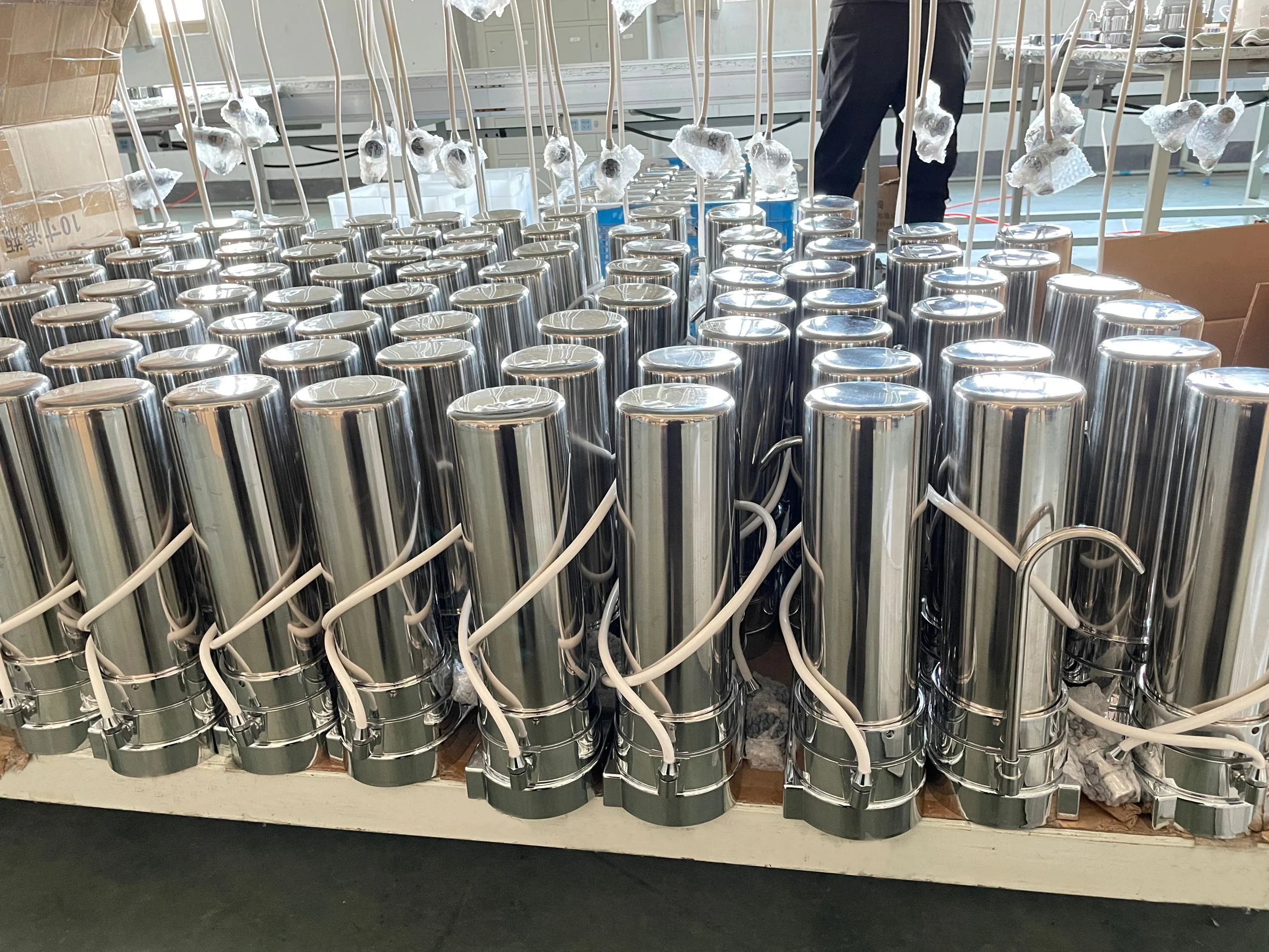 เคาน์เตอร์ 3 ขั้นตอน 304 เครื่องกรองน้ําสแตนเลส/เครื่องกรองน้ําห้องครัว/น้ําดื่มพร้อมขั้วต่อก๊อกน้ํามหาวิทยาลัย