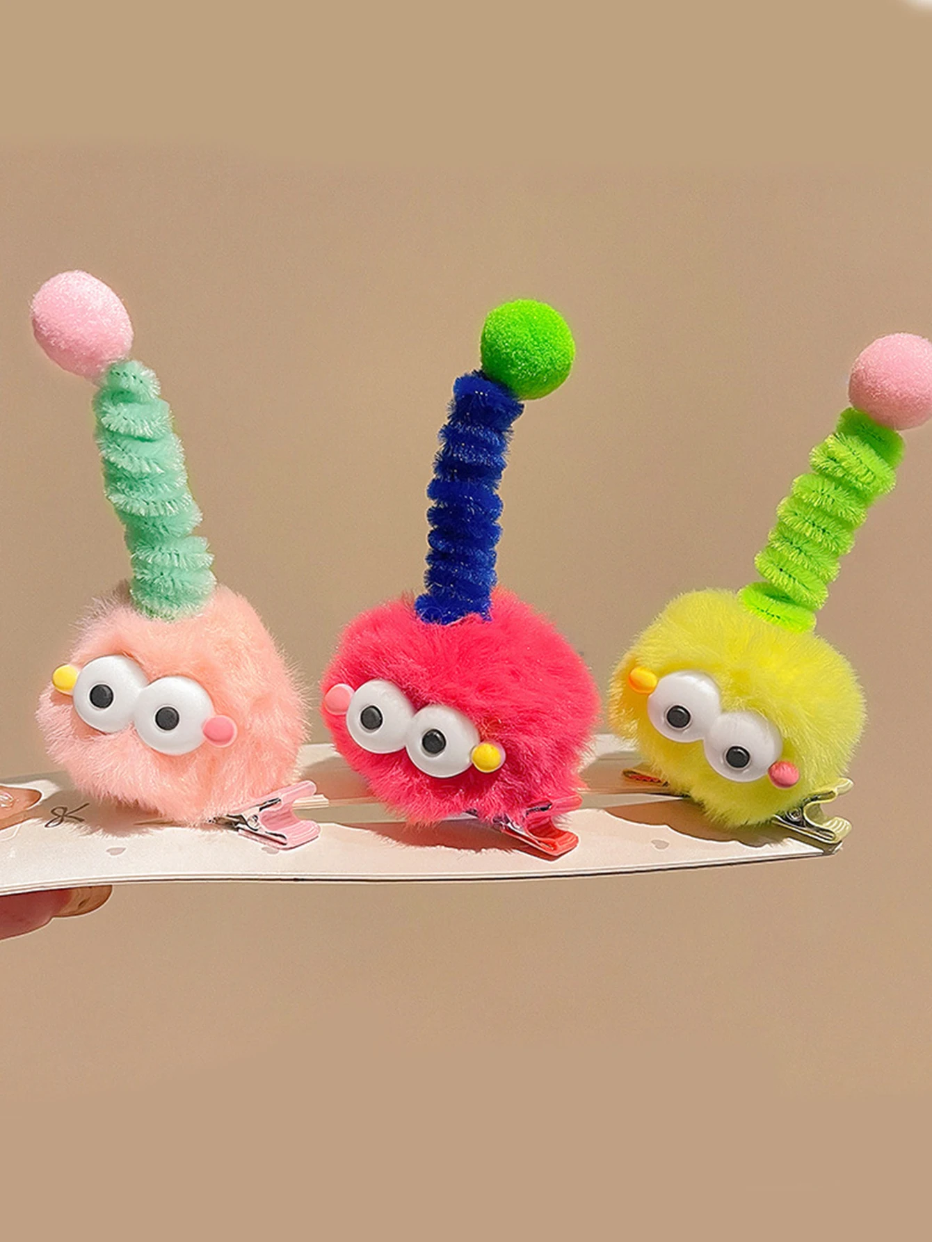 1/5 Pcs Fashion Cute Plush Big Eyed Monster Barrettes Hair Clips For Women Girls Party Hair Accessories