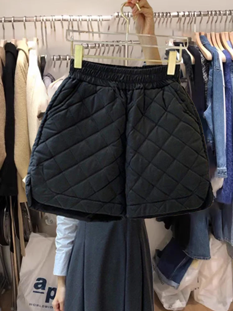 プラスサイズ レディース コットンパンツ ハイウエスト ワイドレッグ ショートパンツ 綿裏地付き ゴムウエスト ダイヤモンド柄 カジュアルスタイル