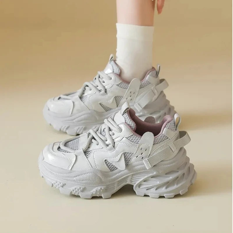 Thick soled dad shoes, women's shoes, summer new styles, hot items, height increasing, versatile, casual,breathable sports shoes
