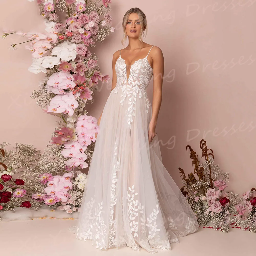 

Charming A Line Women's Wedding Dresses Graceful Lace Appliques Bride Gowns Sexy Spaghetti Straps Sleeveless Vestido De Noivas