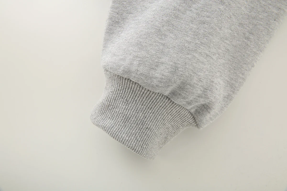 BM&MD&ZA Womens Pleated Crew Neck Heavyweight Sweatshirt Stylish Loose Fit Design Drop Shoulder Detail Ladies Fashion Outfit