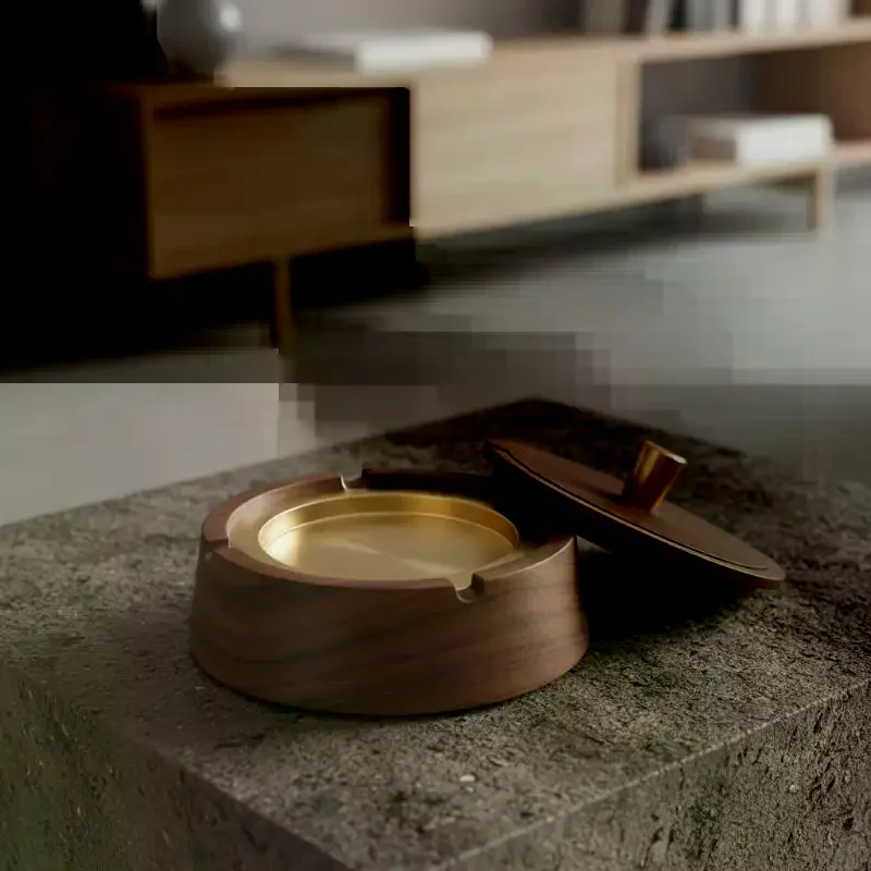 Square / Circle Natural Wood Ashtray With Lid: Fireproof Iron Core Compact Tea Tables Desks Home