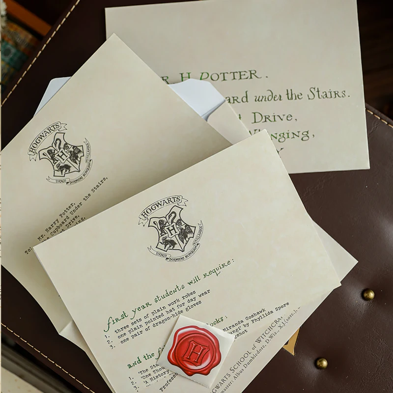 Colección de cartas de Harry Potter, carta de admisión circundante, alta calidad, regalo de cumpleaños de un amigo