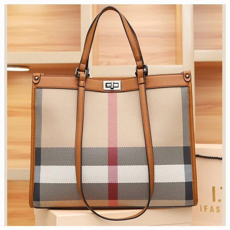 Luxury Designer PVC Leather Tote Striped Women Handbags Big Shoulder Bags Fashion Lady Purses Large Capacity Shopper Bag NO LOGO