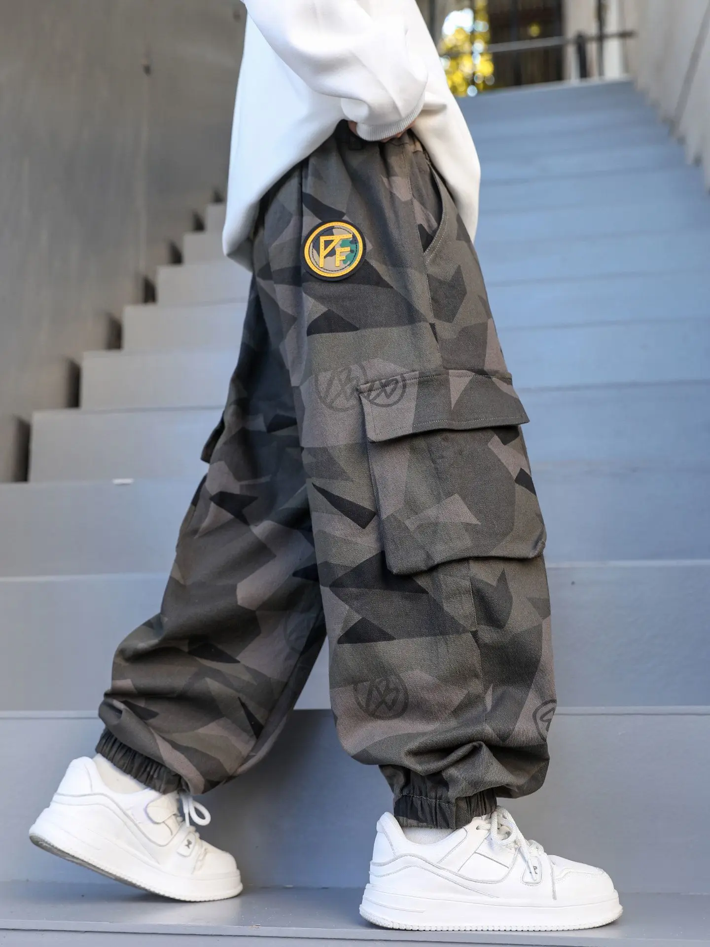 

Boys Camo Cargo Pants Spring Autumn New Casual Jogger Trousers Slim Fit Outdoor Streetwear Children Clothing