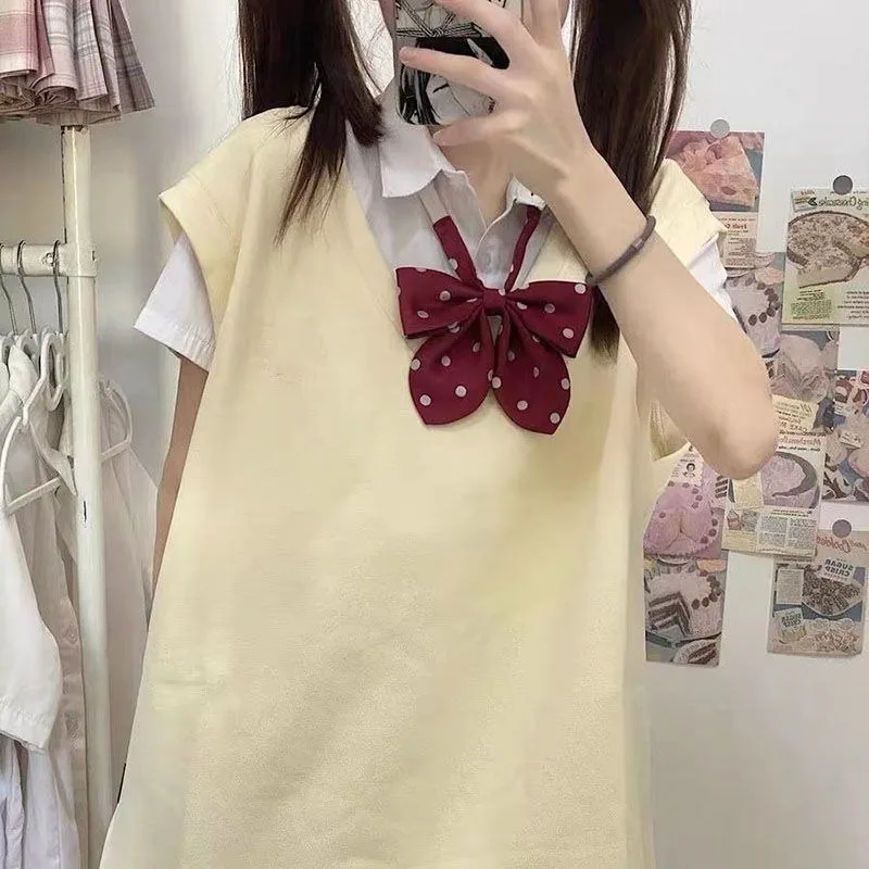 Super Cute Women\'s Little Yellow Chick Embroidery Japanese JK Uniform V-Neck Vest Sleeveless Sweater Cotton Tops