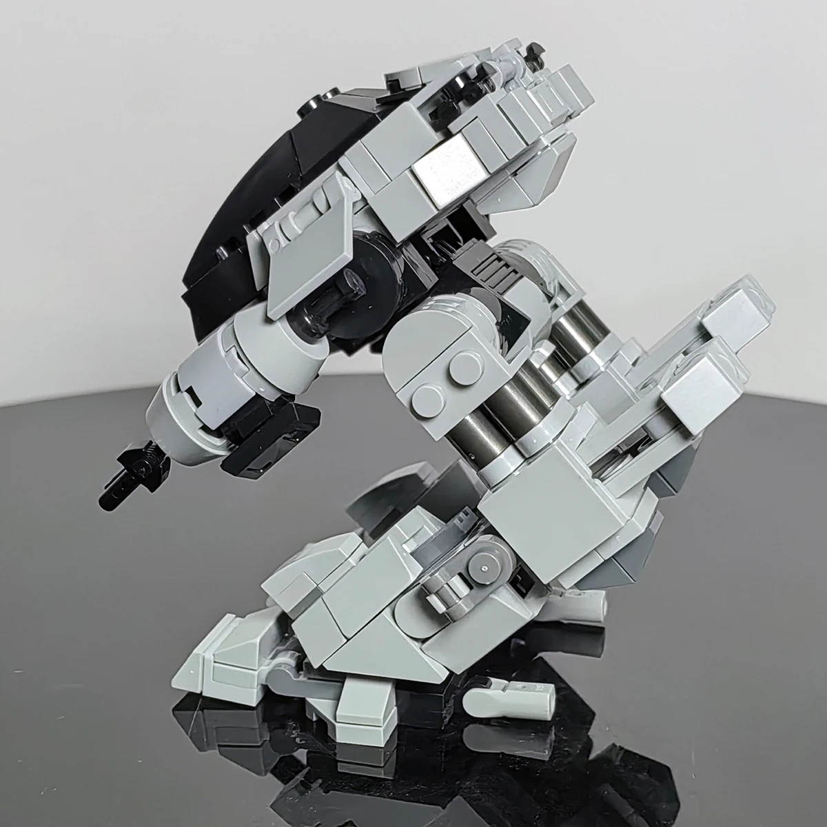 Klocki Filmowe RoboCop ED-209 – Model Kit Metal Slug recenzja i cena