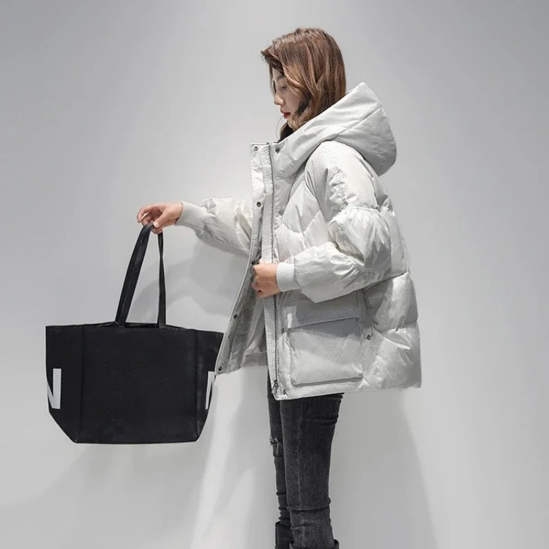 

2025 Winter Women's Fashion Coat Loose Korean Style Glossy Quilted Jacket Down Winter Wear Warmth Stylish Cotton Padded Coat