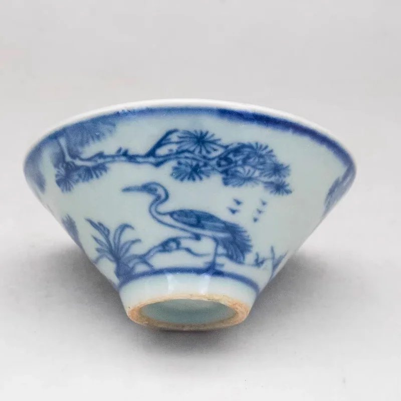 In the early Qing Dynasty, folk kilns with patterns of deer and cranes in the same spring, vintage tea cups for tasting tea