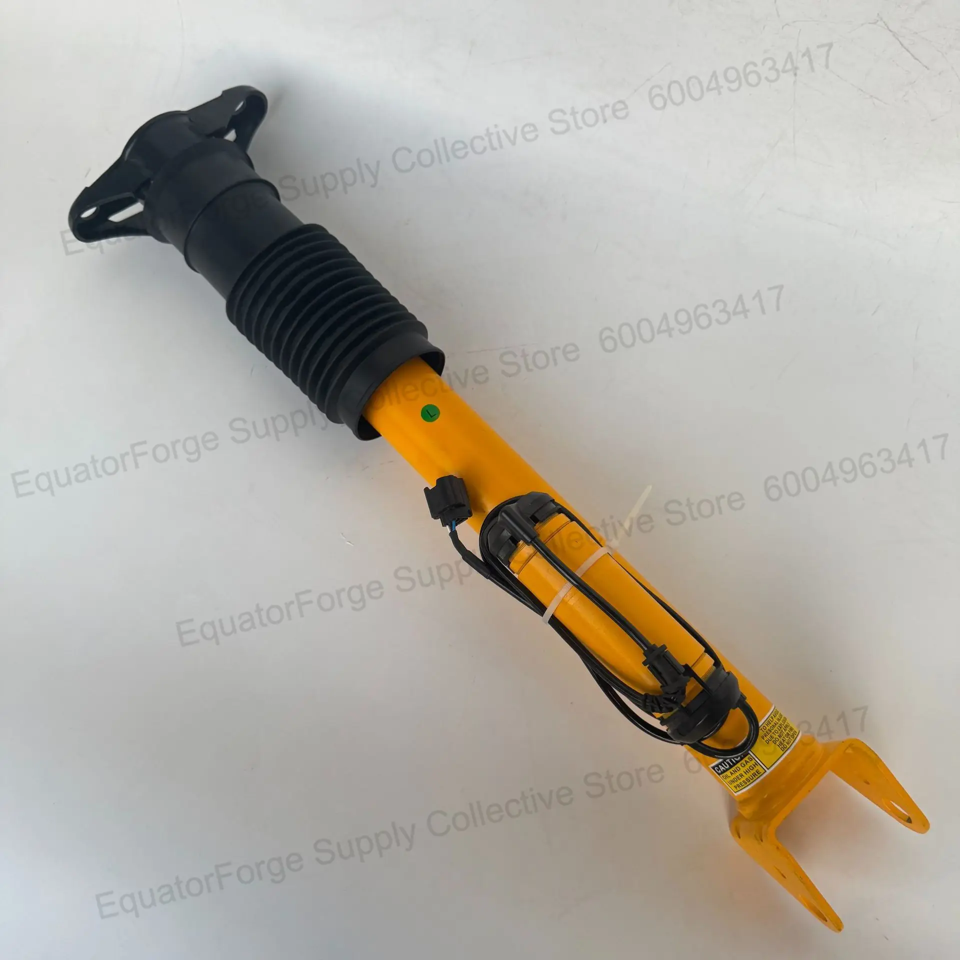 Direct Fit High Stability Premium Durable Rear Shock Absorber for Jeep Grand Cherokee OE Number 68139502AB/68139503AB