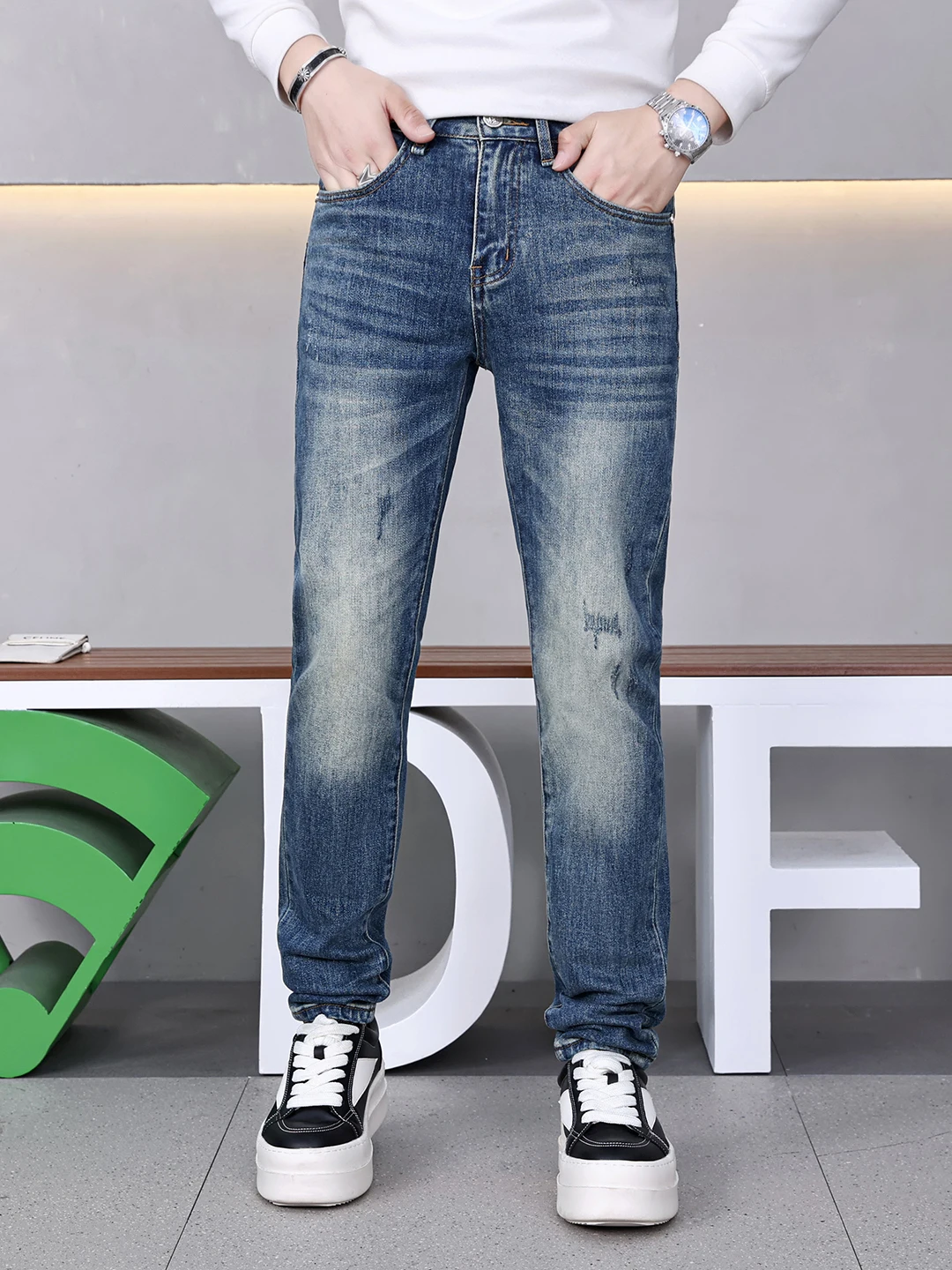 

High-End Retro Color Rhinestone Slim Fit Men's Jeans Casual Leisure Cotton Stretch Denim mid Waist Zipper Closure Outdoor