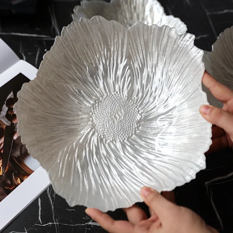 

PYH modern flower shape household fruit plate crystal glass snack plate good-looking pearlescent simple plate