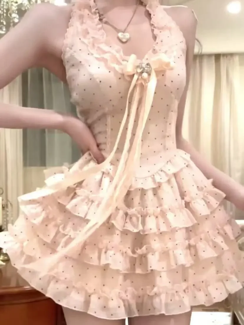 

NONSAR женское милое мини-платье с лямкой на шее в горошек, рюшами и бантом, кружевной отделкой, облегающий комплект Kawaii Lolita, летняя милая одежда для девочек 2025