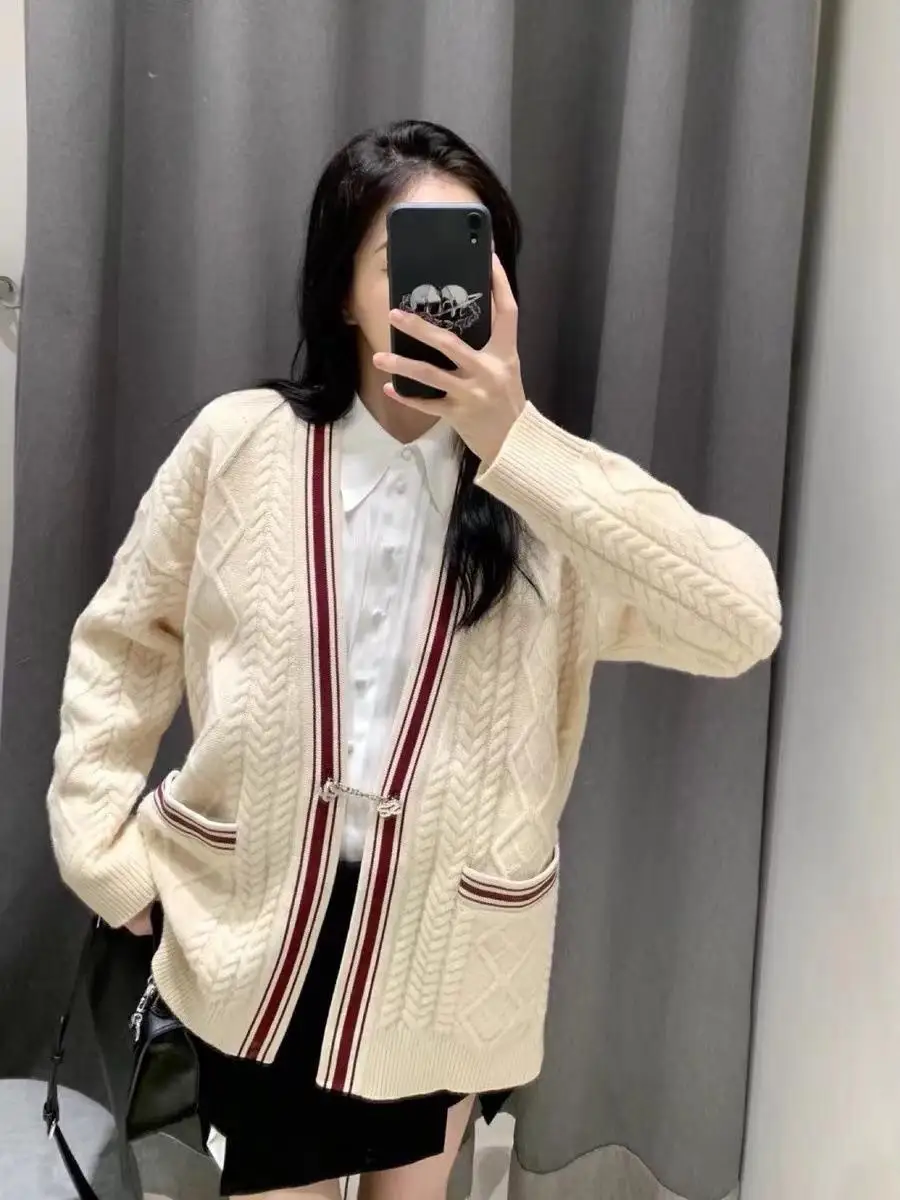 

Knitted jacket loose plus size women's clothing contrasting color edge cotton wool French single S home 24 early autumn new item